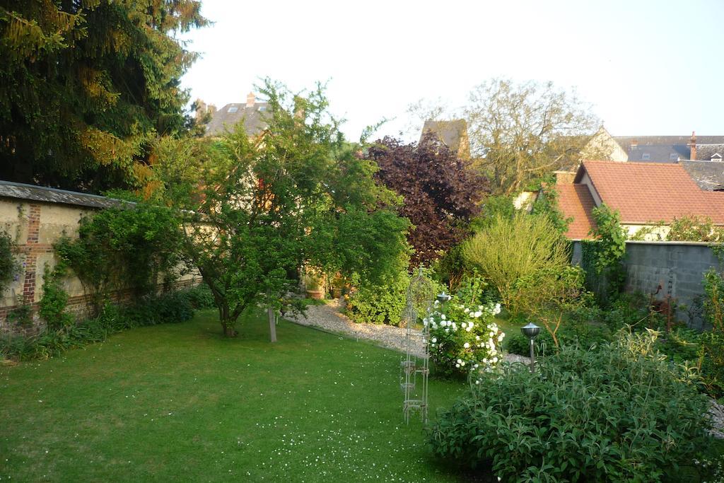 Au Fond Du Jardin Maison D'Hotes Saint-Saëns Buitenkant foto