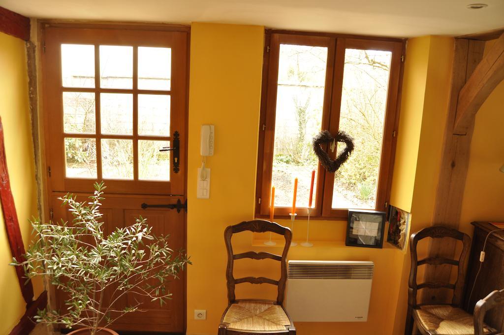Au Fond Du Jardin Maison D'Hotes Saint-Saëns Kamer foto