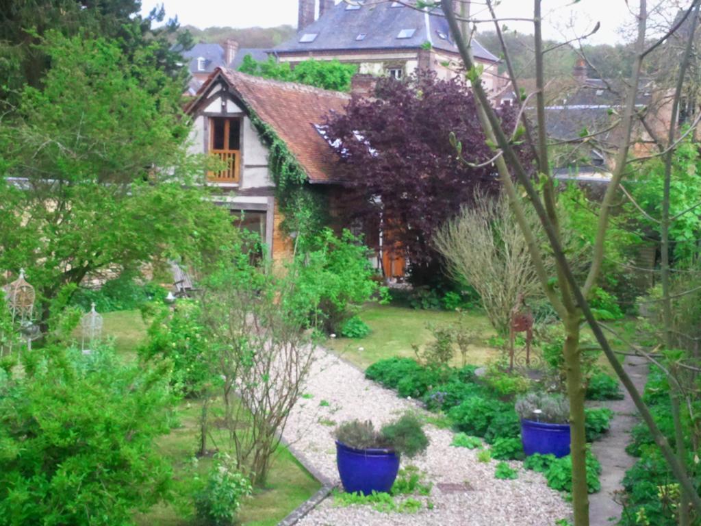Au Fond Du Jardin Maison D'Hotes Saint-Saëns Kamer foto