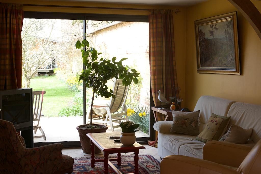 Au Fond Du Jardin Maison D'Hotes Saint-Saëns Kamer foto